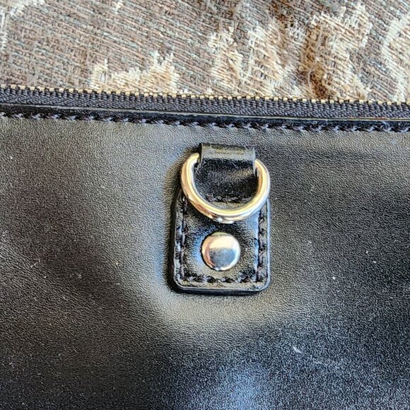 GAP Black Leather Crossbody Mini Shoulder Bag - Picture 8 of 15